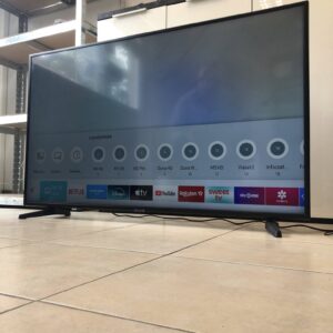 Samsung 50" Smart TV